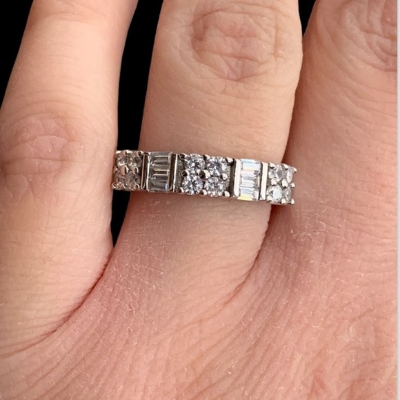 ANNIVERSARY RING SIZE 6 - Picture 10 of 10